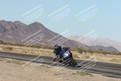 media/Nov-01-2025-CVMA (Sat) [[fc0f7531b8]]/Race 13-Femmewalla-Femmewalla UL/